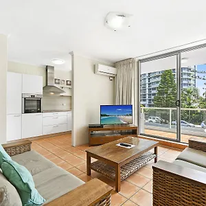 Carlton Aparthotel